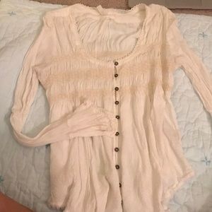 White and cream buttoned blouse